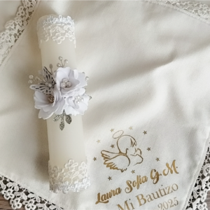 Set bautizo cirio y pañuelo en lino personalizado